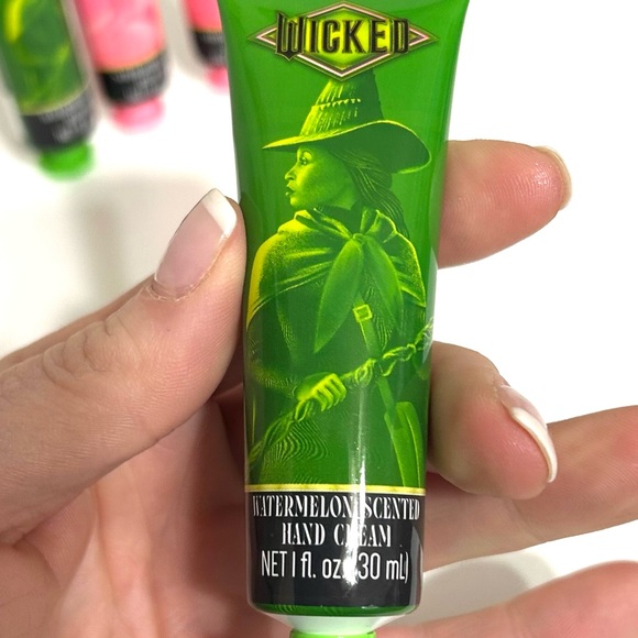 Wicked For Good Berry Scented Hand Cream Set - Picture 3 of 7